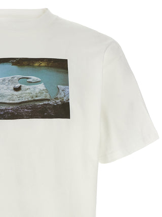 White organic cotton T-shirt by Carhartt Wip, soft fabric, classic fit, with round neckline and short sleeves.